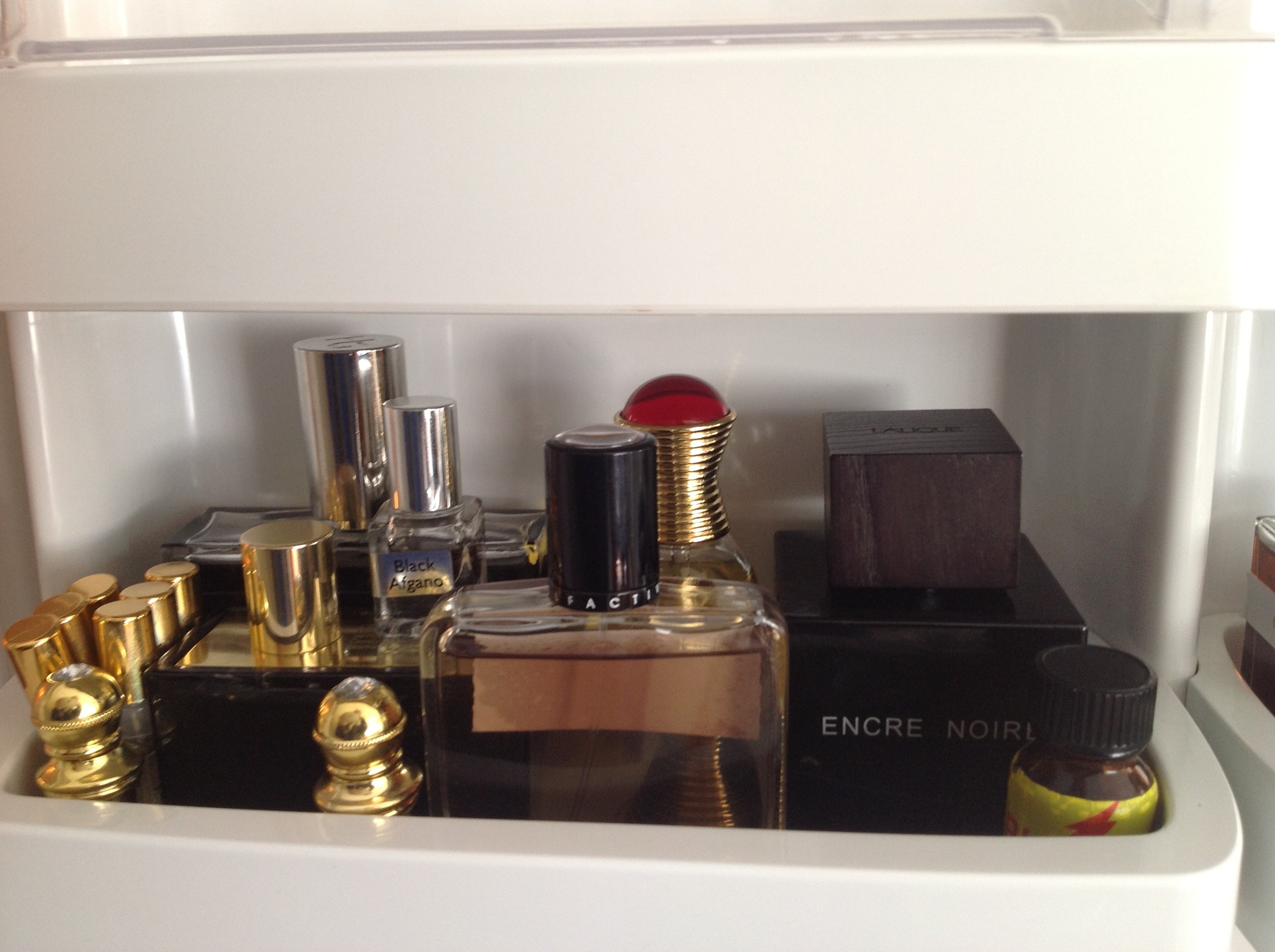 Can I put my perfume in the fridge? - Maison dOrient